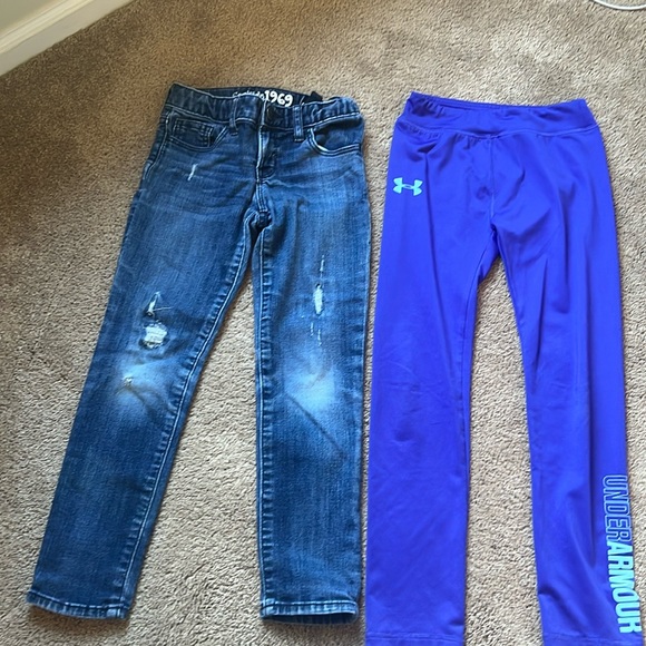 Two size 6 girls pants - Picture 1 of 6